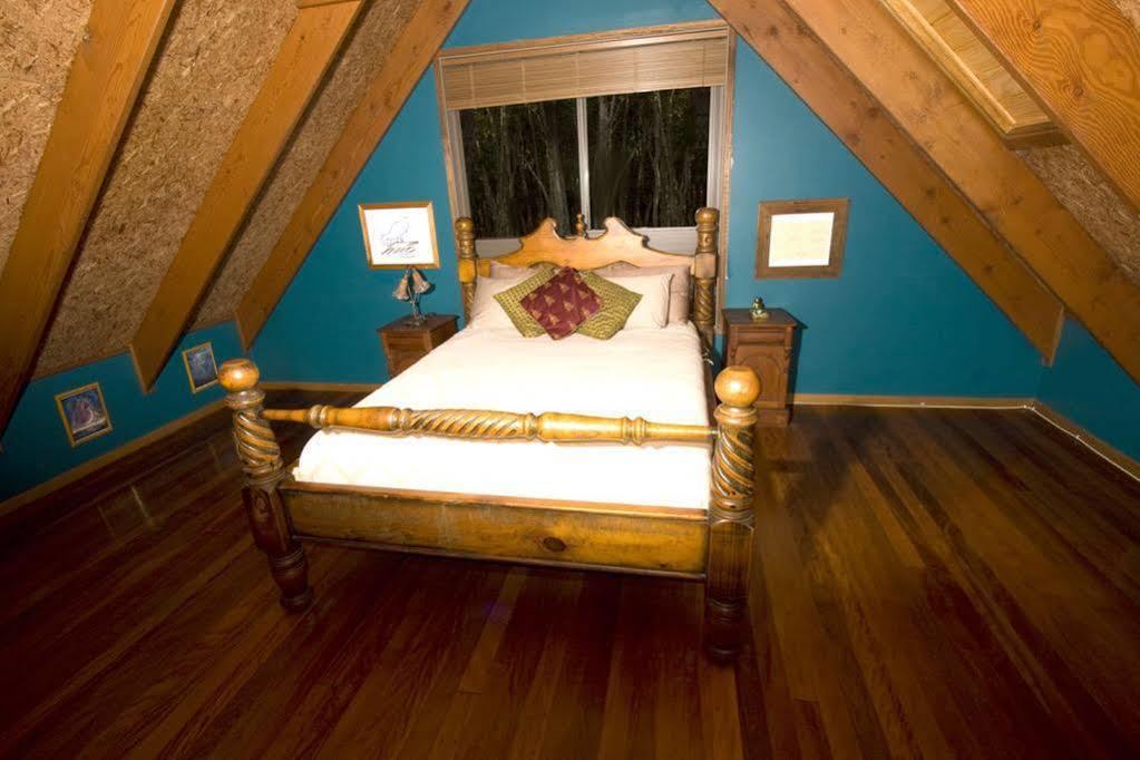 Buddha'S Bungalow Байрън Бей Екстериор снимка